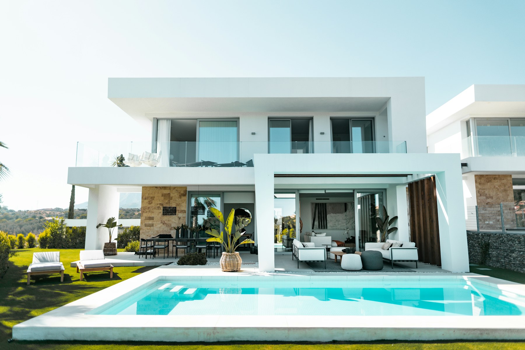 Villa contemporaine avec piscine à Dubaï